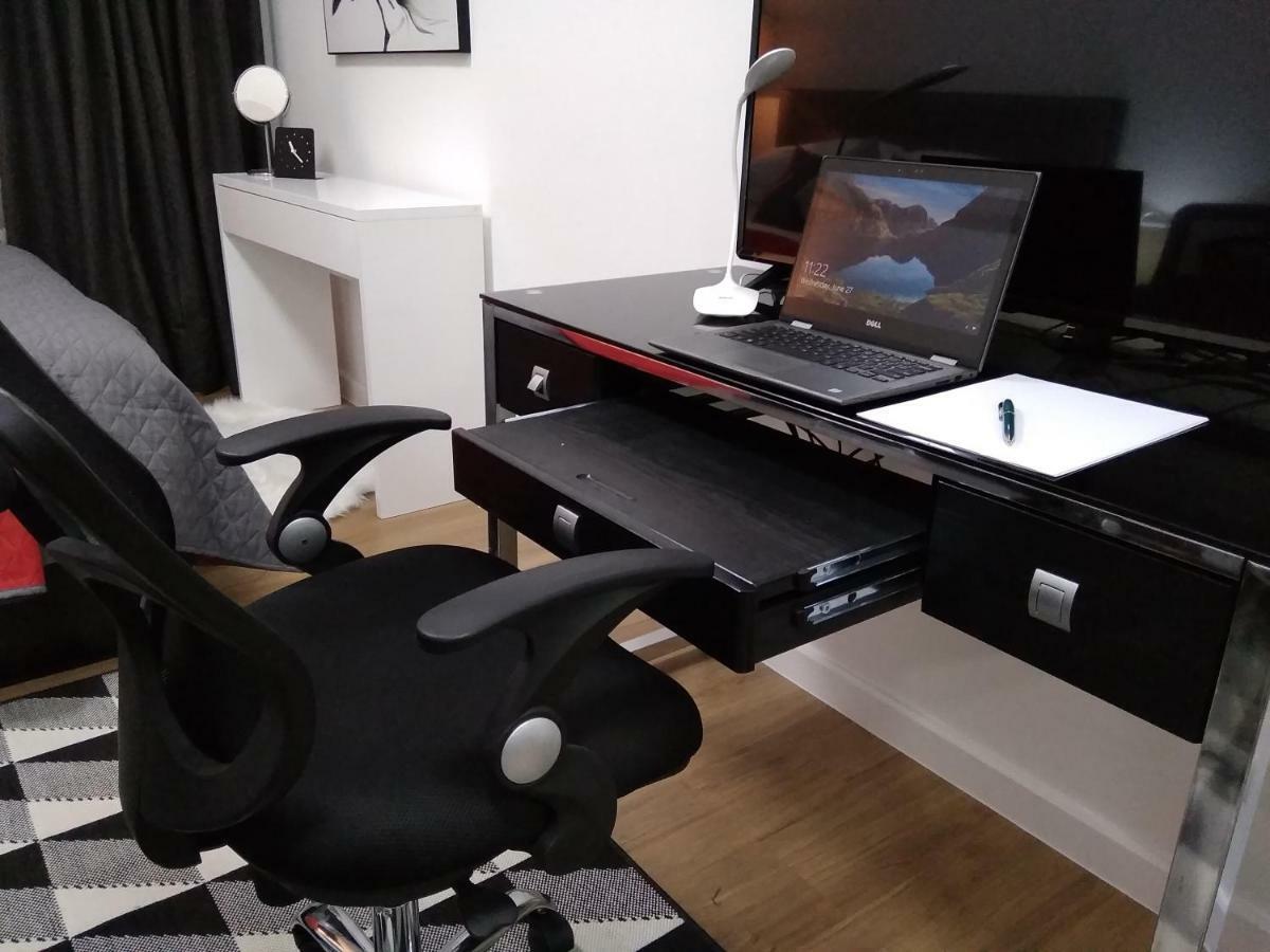 Lustra Studio Davao Екстер'єр фото